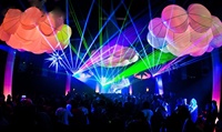 Ballon lumineux LED gonflable nuage blanc pour plafond, idéal pour décorations de fête extérieures et discothèques gonflables