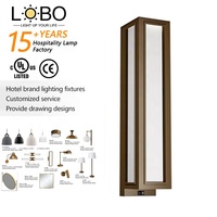 Lampe murale rectangulaire de luxe pour hôtel, certifiée UL, style moderne et apaisant, idéale pour les suites de type Marriott Fairfield Inn, décoration intérieure.