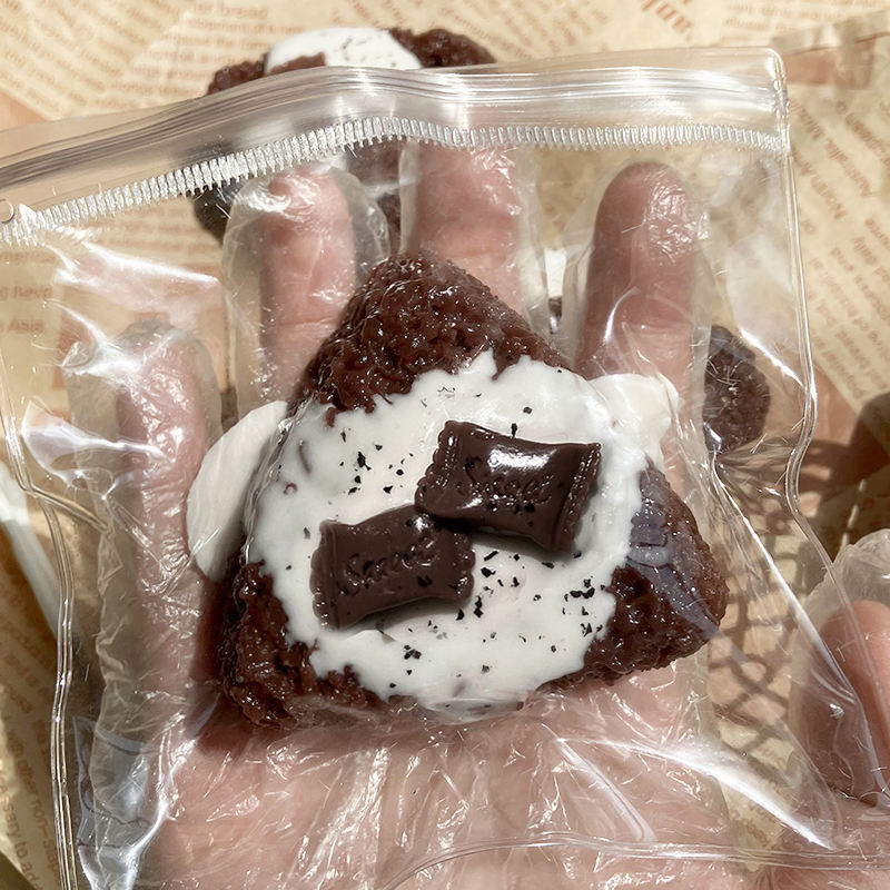 สีน้ำตาล1