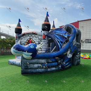 Château gonflable géant commercial avec toboggan, personnalisable en usine, vente en gros, location pour événements - Product Image 2