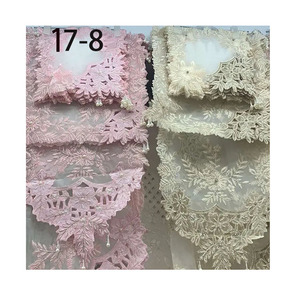 Nappes en <span class=keywords><strong>Organza</strong></span> brodées à la main <span class=keywords><strong>de</strong></span> haute qualité coureurs perles <span class=keywords><strong>de</strong></span> conception <span class=keywords><strong>de</strong></span> motif <span class=keywords><strong>de</strong></span> feuille perlée perles <span class=keywords><strong>de</strong></span> qualité supérieure pour la décoration <span class=keywords><strong>de</strong></span> <span class=keywords><strong>Table</strong></span> - Product Image 1