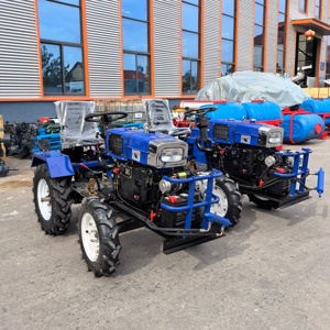   Mini tracteur agricole 25HP 4WD bleu à transmission par engrenages pour usage agricole - Product Image 1