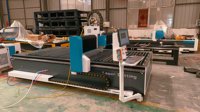 Mesin Pemotong Laser Fiber CNC Harga Spesial untuk Pemotongan Plat Logam dan Baja Tahan Karat Otomatis Kecepatan Tinggi