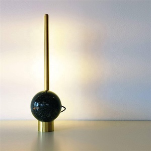 Nórdicos creativo moderno mármol bola Bade LED de la lámpara de mesa para decorativos para el hogar - Product Image 5