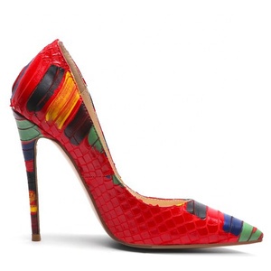 Escarpins à talons hauts pour femme, grande taille 45, à bout pointu, style stiletto, motif graffiti artistique coloré, pour soirée et occasions habillées - Product Image 5