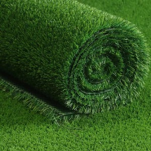 Gazon artificiel court personnalisable, souple et synthétique, à faible entretien, pour mur de fond et chantier de projet, fourni directement par l'usine - Product Image 2