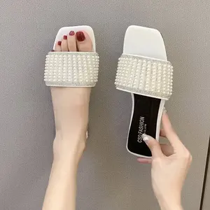 2021 tasarım toptan kadın ayakkabı fantezi rahat terlik inci sandalet