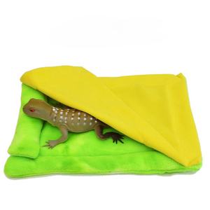 따뜻한 반려동물 집 잠자는 작은 침대 고슴도치 다람쥐 햄스터 기니피그 겨울 가방 매트 애완동물 담요 - Product Image 3