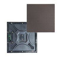 Écran LED modulaire d'extérieur IP65 couleur pleine, format carré, pour mur vidéo et écran d'information aéroportuaire