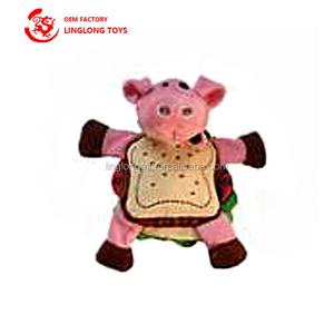 OEM dibujos animados felpa sándwich cerdito escritorio decoración rosa cerdo muñeca regalos artículos promocionales personalizados con logotipo <span class=keywords><strong>mascota</strong></span> de peluche - Product Image 3