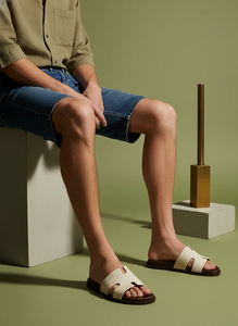 Claquettes en cuir décontractées pour hommes avec semelle extérieure en caoutchouc antidérapante, durables, confortables et élégantes pour la maison, l'extérieur et les voyages - Product Image 2