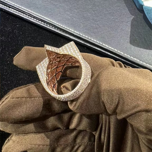 Vente flash - Bague en argent sterling avec étoiles personnalisées en moissanite VVS pour femmes et hommes - Product Image 2