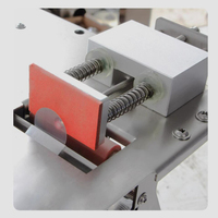 Étiqueteuse à angle droit pour petite boîte Machine d'étiquetage d'angle d'étanchéité et d'emballage Machine d'étiquetage de boîte de papier d'étanchéité