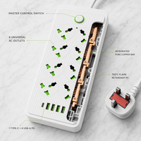Multiprise universelle 8 voies pour usage domestique, 10A 2500W, en laiton, IP44, avec protection contre les surcharges et les surtensions, et porte-prise de sécurité