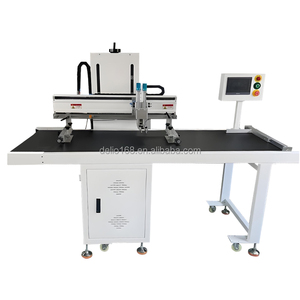 Machine d'impression sérigraphique à haute efficacité avec bande transporteuse à aspiration sous vide pour cartes de Noël, étiquettes fines, film plastique et papier - Product Image 1