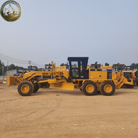 Niveleuse d'occasion SEM 920F à vendre, équipement de nivellement routier robuste, idéal pour la construction de routes, la réparation routière et la finition des chantiers