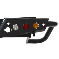 Accessoires de voiture tout-terrain de pare-chocs avant et arrière en acier inoxydable de conception sportive personnalisée pour le modèle Jeep Wrangler Ranger
