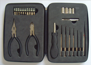 Bộ Dụng Cụ Gia Đình 25 Món Tại Nhà Máy Trung Quốc Bộ Dụng Cụ Mini Vỏ Kim Loại Quà Tặng - Product Image 4