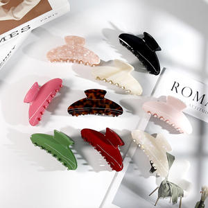 مشابك شعر كبيرة من الأسيتات للنساء بألوان صلبة بالجملة بأسلوب أوروبي وأمريكي أنيق للاستخدام اليومي - Product Image 3