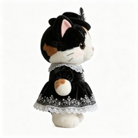 Boneka Kucing Lolita Calico, Mainan Kucing Boneka yang Menggemaskan dengan Hiasan Bulu, Topi, Gaun Renda Hitam Elegan, Boneka Kucing Lucu