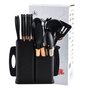 Ensemble d'ustensiles de cuisine en silicone 19 pièces avec manche en bois et seau de rangement pour planche à découper – Vente chaude - Product Image 3