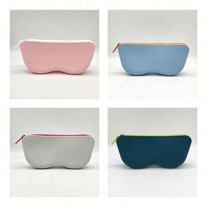 Monedero de Silicona con Logotipo Personalizado, Estilo Vestido, Bolsa para Gafas, Resistente al Agua, Diseño Vintage a la Moda - Product Image 6