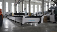 Machine de découpe laser de grande taille, découpeuse laser à fibre CNC grand format pour l'acier