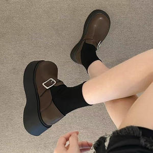 2025 primavera Retro Negro estilo británico zapatos planos de cuero pequeños para mujer zapatos individuales versátiles con fondo grueso nueva colección - Product Image 6