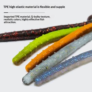 Señuelo de goma suave Luya de 8 piezas, tipo gusano de cola recta, flotante, de 12 cm, para perca, con anzuelos, envasado en bolsa - Product Image 5