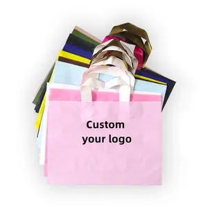 Beauty top high quality Custom Design plastic packaging bag for clothes shopping bags with logos