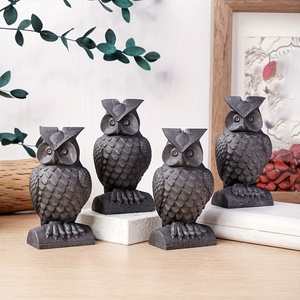 Vente en gros de shungite de haute qualité en forme de hibou, pierre précieuse naturelle utilisée pour la décoration intérieure unique et les cadeaux de fêtes - Product Image 5