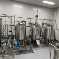 Kleinschalige Geïntegreerde Geautomatiseerde Sapbottellijn Bier Wijn Mineraalwater Verwerkingsapparatuur Met Hoge Capaciteit