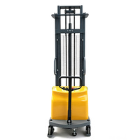 Gerbeur semi-électrique de 1,5 tonne, hauteur de levage de 3000 mm, alimenté par batterie, gerbeur manuel à pousser, prix économique