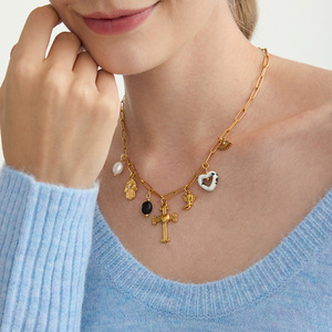 Colgantes con forma de cruz, collar de acero inoxidable chapado en oro con perla de agua dulce para mujer, regalo de joyería - Product Image 2