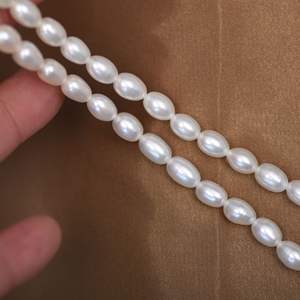 Natural Freshwater Rice Shaped <b>Pearl</b> Beads 5-6mm Long with Smooth Surface for DIY Bracelets & Necklaces <b>Loose</b> <b>Pearls</b> Accessory - Product Image 3