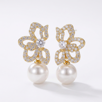 Anting-anting Mutiara Bunga Elegan untuk Wanita, Anting-anting Gantung Kupu-kupu CZ Hati Pink Mikro Pave Penuh, Perhiasan Pengantin Romantis