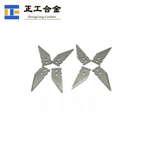 Lames de couteau de coupe pour presse à balles carrées frittées personnalisées durables de haute précision Lame industrielle de forme irrégulière
