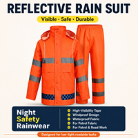 Ensemble de pluie durable avec bandes réfléchissantes visibles la nuit pour agents de circulation, agents de sécurité, travailleurs routiers et agents d'assainissement