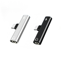 Dualer USB-C zu 3,5mm Kopfhöreradapter, 2-in-1 USB-C Audioanschluss mit Schnellladefunktion, Unterstützt Anrufe & Musik, Audio-Konverter