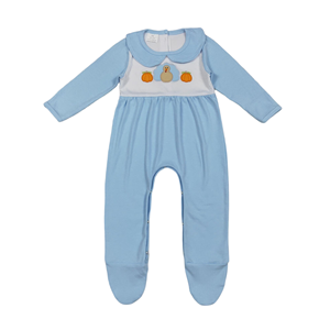 Diseño de Acción de Gracias de alta calidad bordado calabaza pavo azul mameluco de punto de manga larga para bebés niños Boutique venta al por mayor ODM - Product Image 1