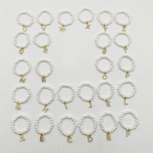 Collier en perles de diamant avec pendentif en forme de lettre de l'alphabet pour poupée, vente en gros, 10 cm, V4, pour poupée, mini pendentif en forme de lettre - Product Image 4