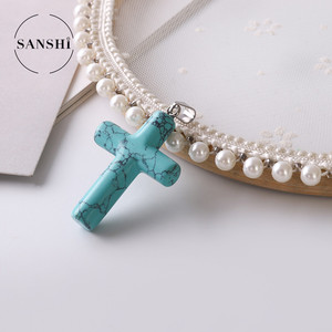 Vendita calda stile classico <span class=keywords><strong>pietra</strong></span> naturale <span class=keywords><strong>rosa</strong></span> quarzo <span class=keywords><strong>giada</strong></span> turchese ciondolo ciondolo in <span class=keywords><strong>pietra</strong></span> croce - Product Image 2