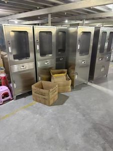 Carrito de Tratamiento Médico de Emergencia Móvil de Acero Inoxidable 304 de Alta Calidad con Cajones y Estantes Opcionales - Product Image 6