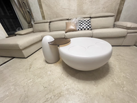 Table à thé moderne avec design circulaire en fibre de verre, style crème, pour salon familial, hôtel, appartement