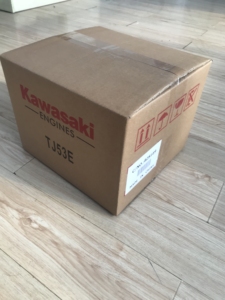 Desbrozadora de gasolina con motor <span class=keywords><strong>Kawasaki</strong></span> <span class=keywords><strong>TJ53E</strong></span> original de 2 tiempos y 53.2 cc - Product Image 3