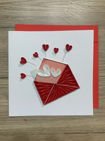 Carte pop-up 3D en quilling en forme de cœur, artisanat en papier fait main pour la fête des mères avec estampage doré, design élégant pour un cadeau réfléchit