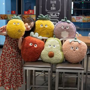 Lindo aguacate tiro almohada zanahoria fruta peluche muñeca fresa fruta cojín niña regalo muñeca - Product Image 3