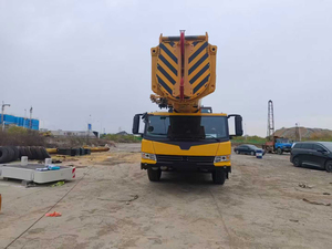 Grúa Todoterreno XCA300 de 300 Toneladas con Componentes Principales: Motor y Motor Eléctrico - Product Image 6