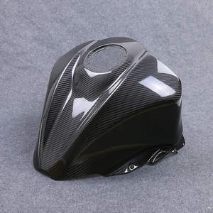 Convient pour Suzuki GSX1300R <span class=keywords><strong>Hayabusa</strong></span>, ensemble complet d'accessoires de moto en fibre de <span class=keywords><strong>carbone</strong></span> modifiés, panneau latéral noir, déflecteur de vent - Product Image 6