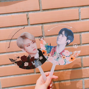 Marchandise KPOP personnalisée en plastique transparent k-pop fan de <span class=keywords><strong>piquet</strong></span> à main kpop image fans de <span class=keywords><strong>piquet</strong></span> en gros - Product Image 4